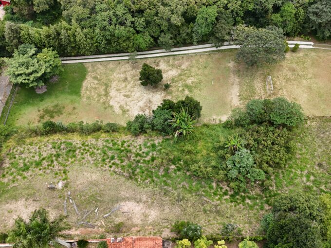 Condomínio Porta do sol terreno todo plano com vista